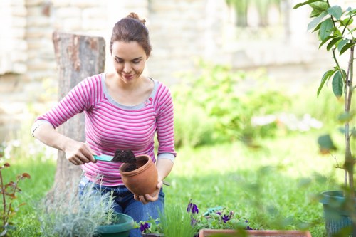 Risk assessment and site planning for gardening work